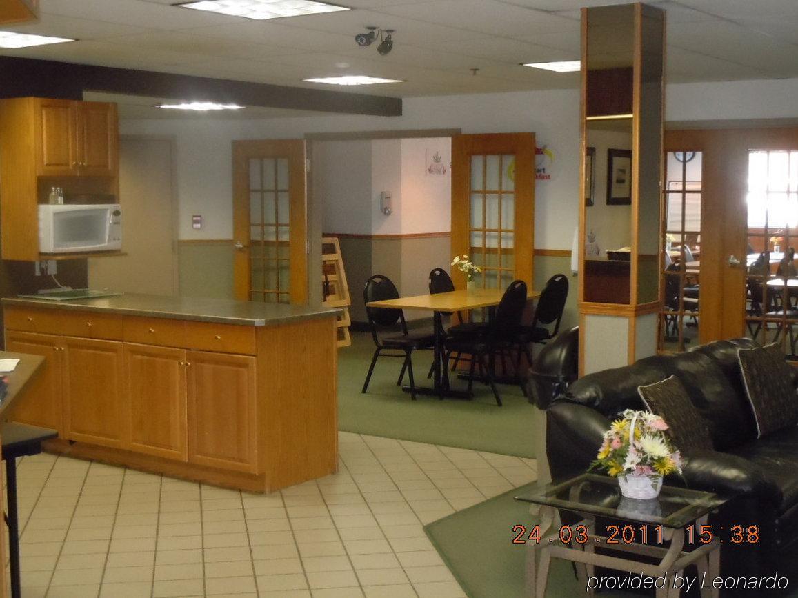 Hotel Super 8 By Wyndham Kenora Restaurace fotografie