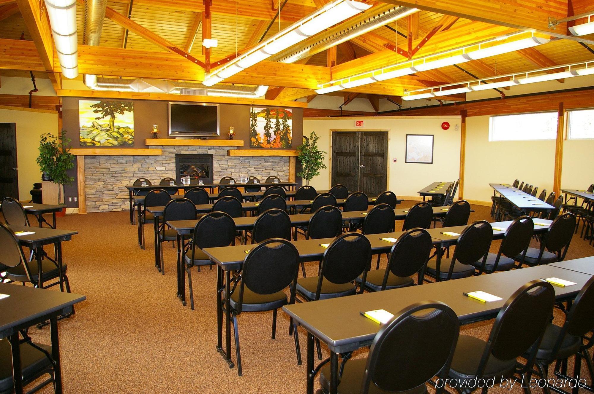 Hotel Super 8 By Wyndham Kenora Obchodní fotografie