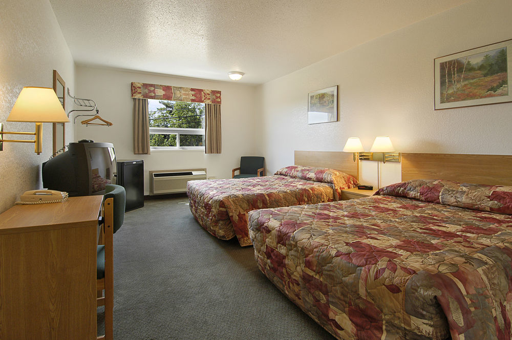 Hotel Super 8 By Wyndham Kenora Exteriér fotografie