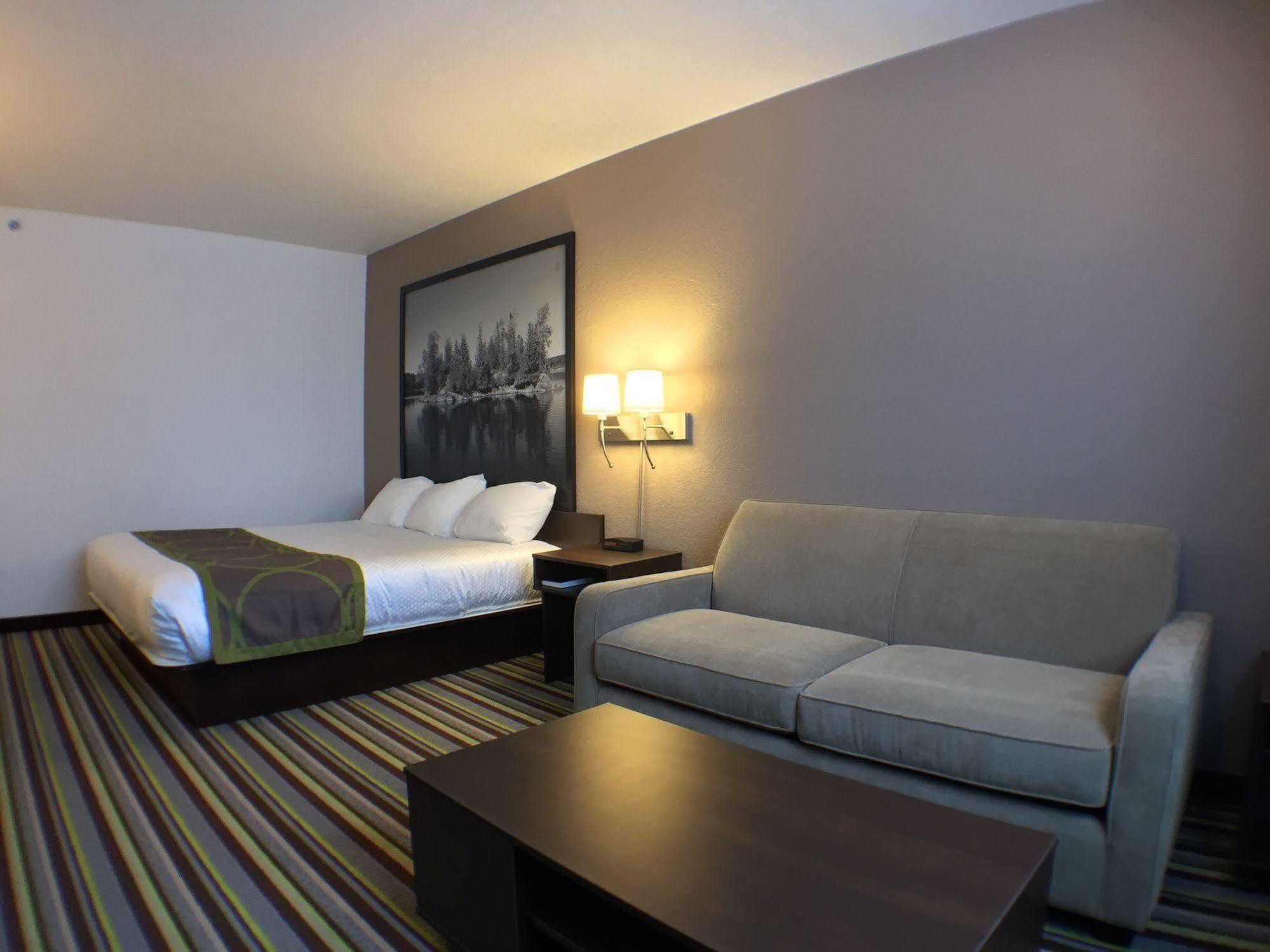 Hotel Super 8 By Wyndham Kenora Exteriér fotografie